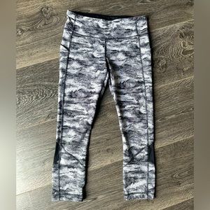 Lululemon Pace Rival Crop